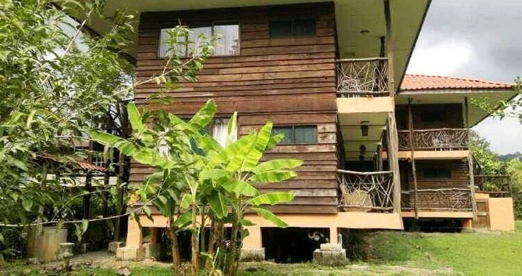 Villas Maria Luisa Увита Екстериор снимка